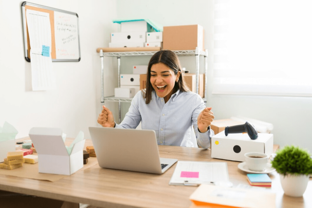 Pon tus ventas on fire con estos 5 hacks de WhatsApp Business 7 whatsapp-business